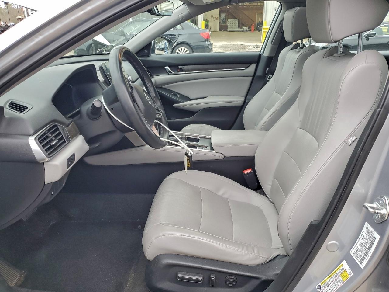 2018 HONDA ACCORD