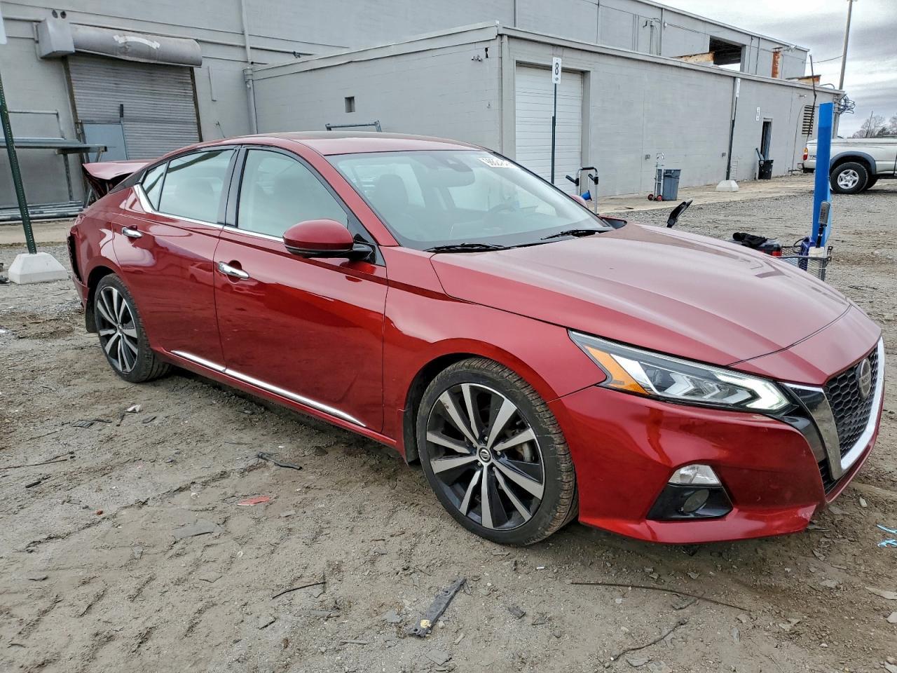 2019 NISSAN ALTIMA