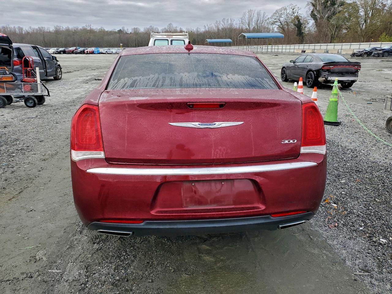 2018 CHRYSLER 300