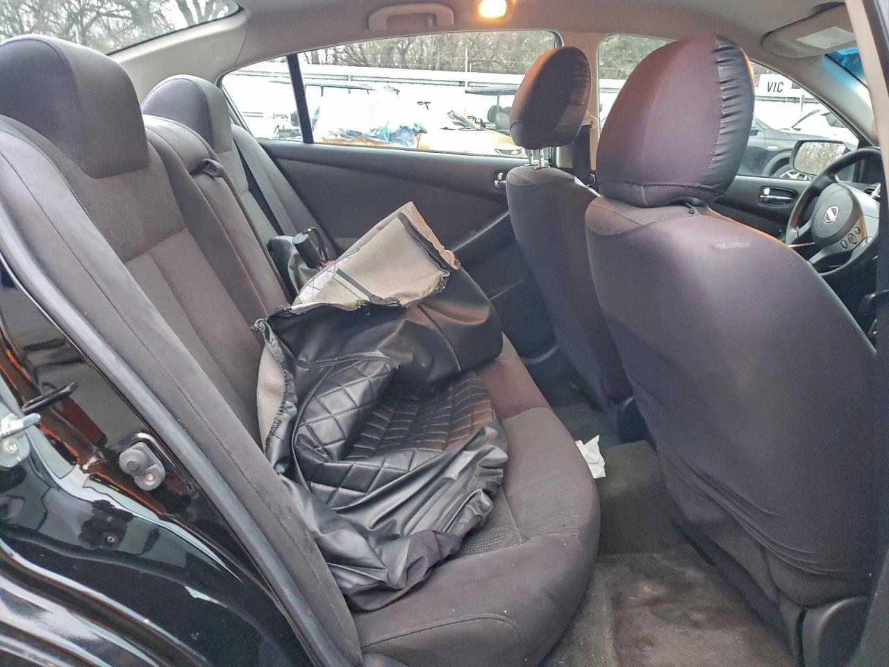 2010 NISSAN ALTIMA