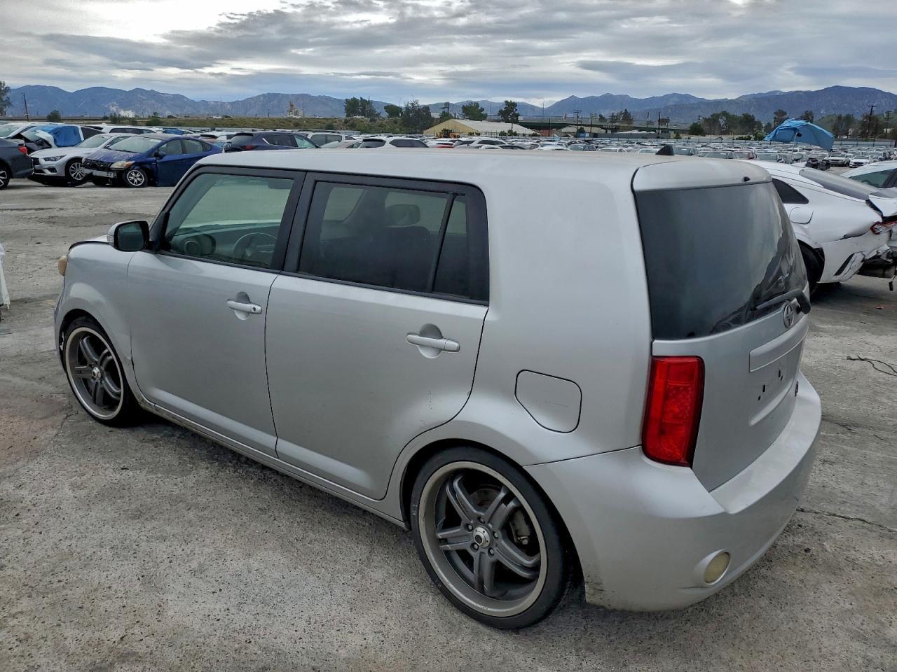 2008 TOYOTA SCION