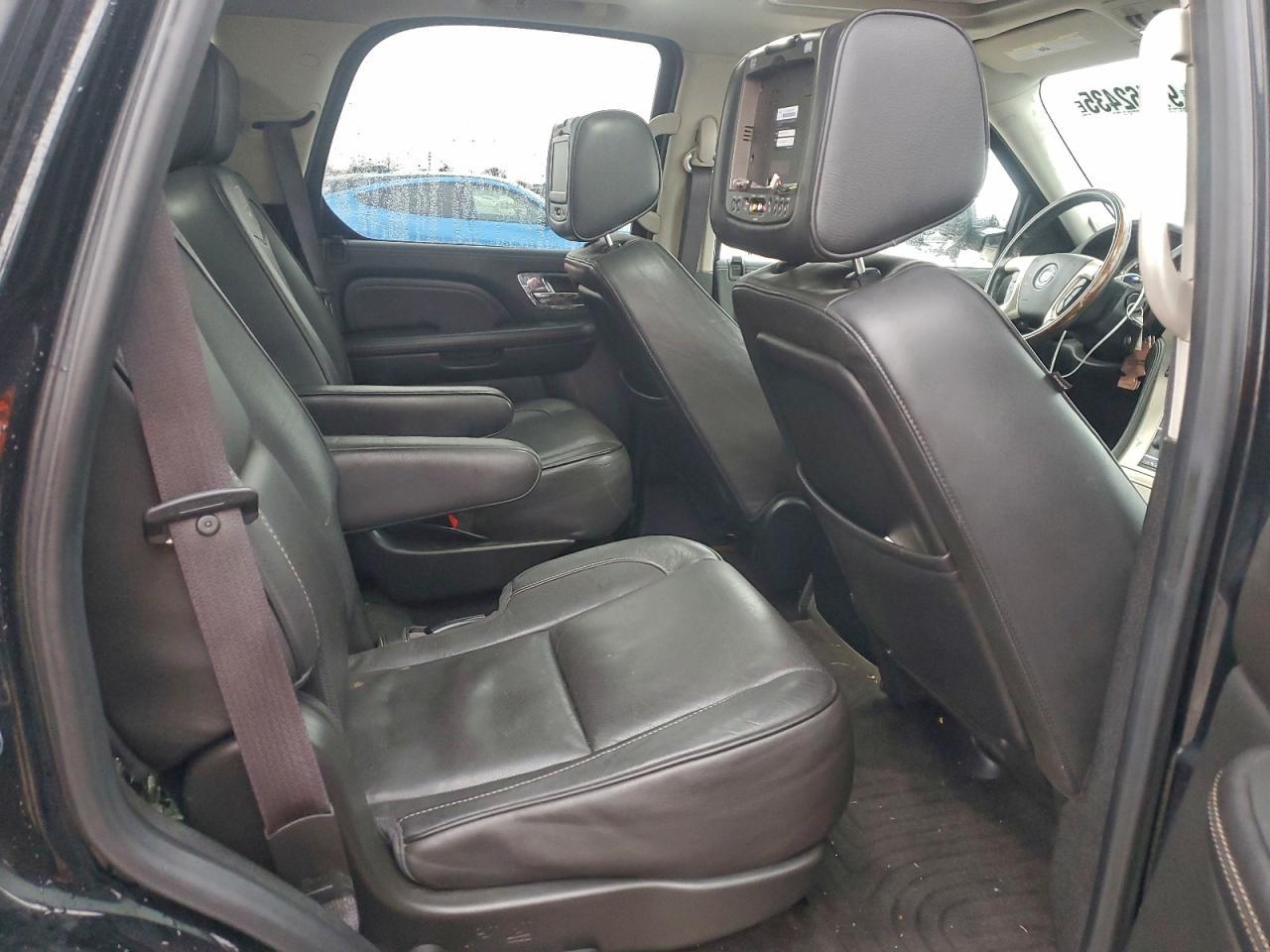 2013 CADILLAC ESCALADE