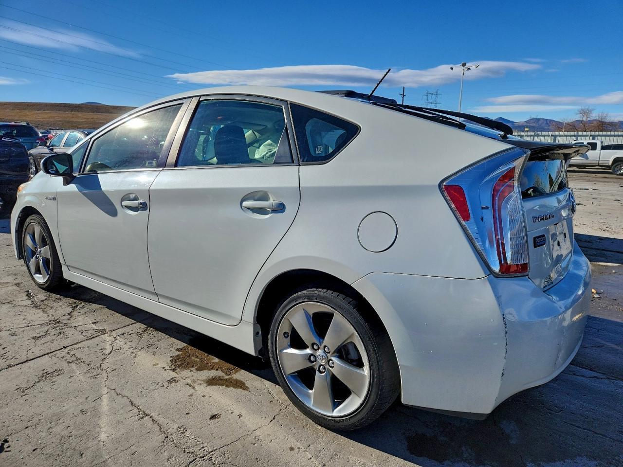 2013 TOYOTA PRIUS