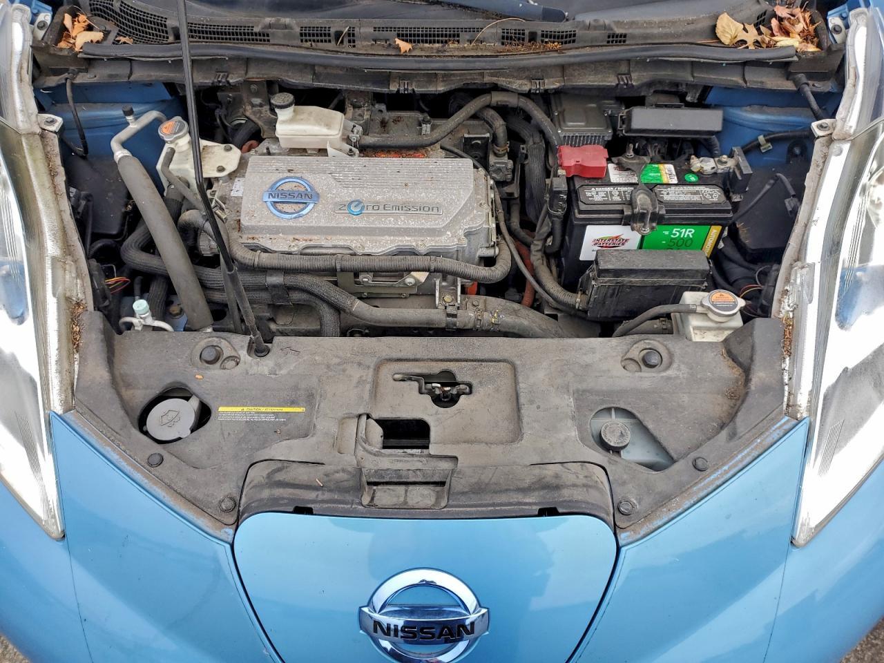 2011 NISSAN LEAF