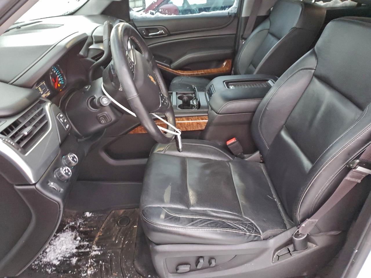 2016 CHEVROLET Suburban