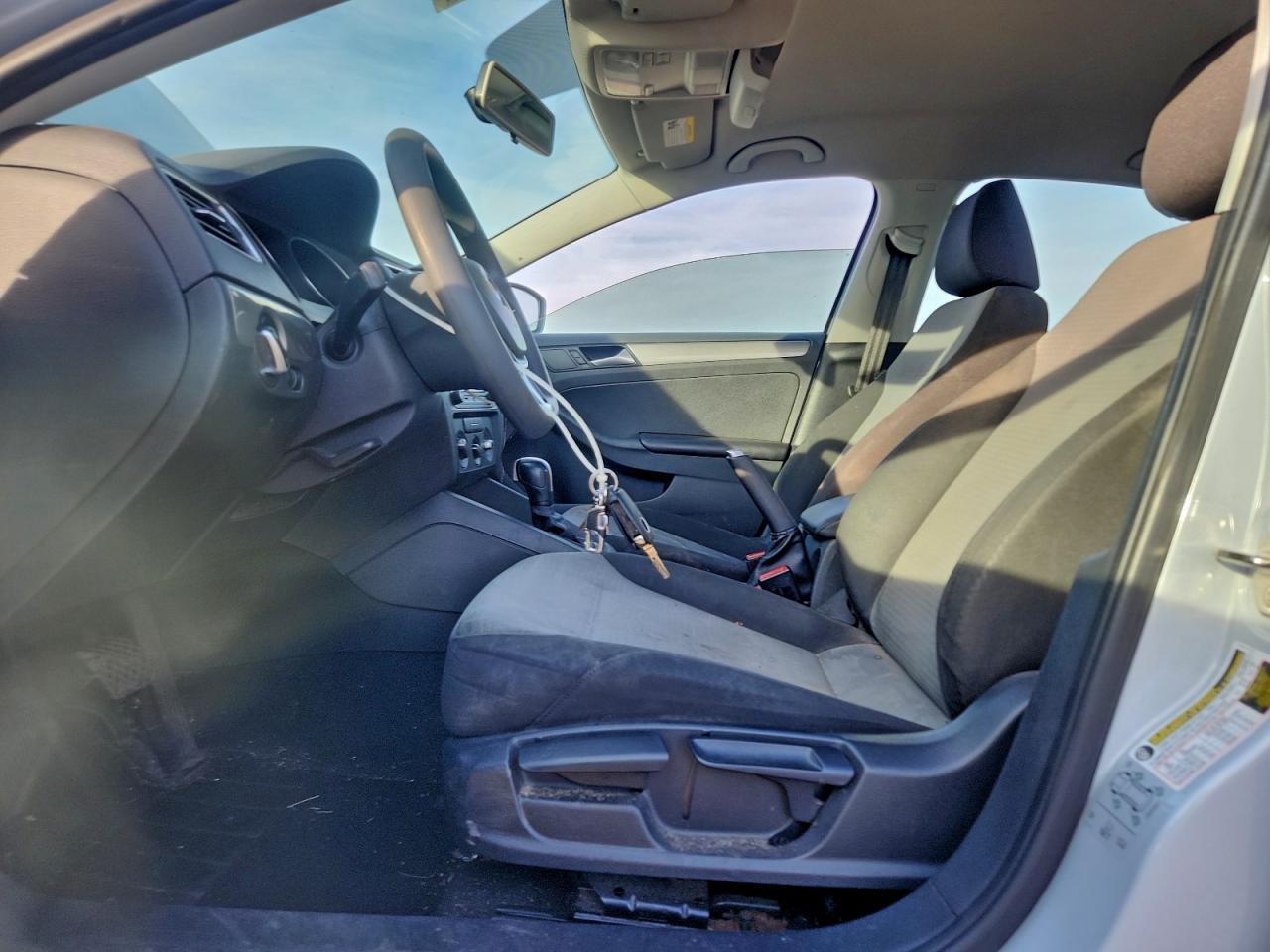 2018 VOLKSWAGEN JETTA