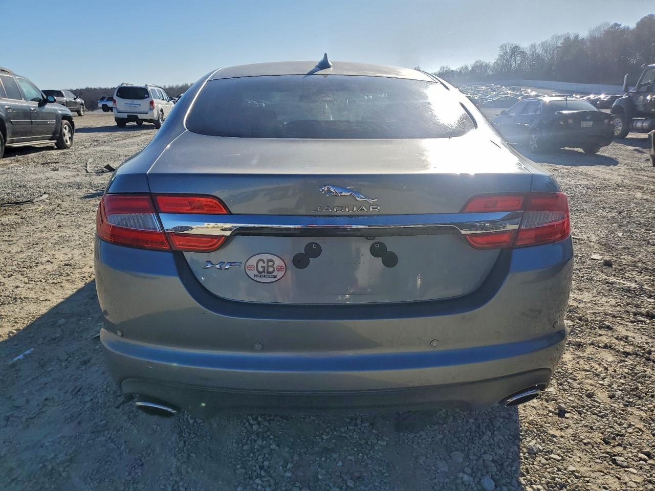 2015 JAGUAR XF