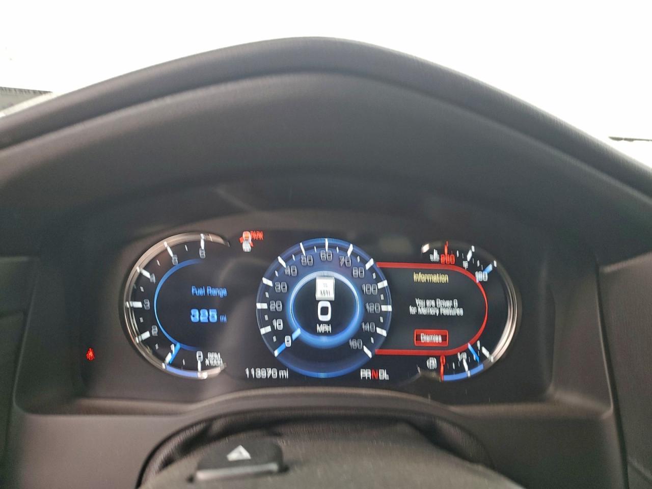 2018 CADILLAC Escalade ESV