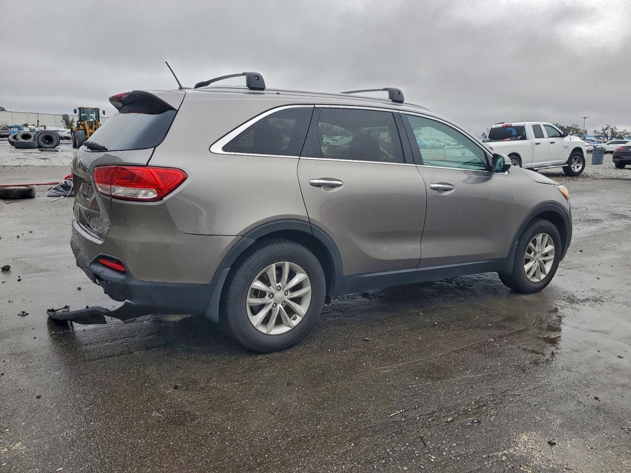 2017 KIA SORENTO