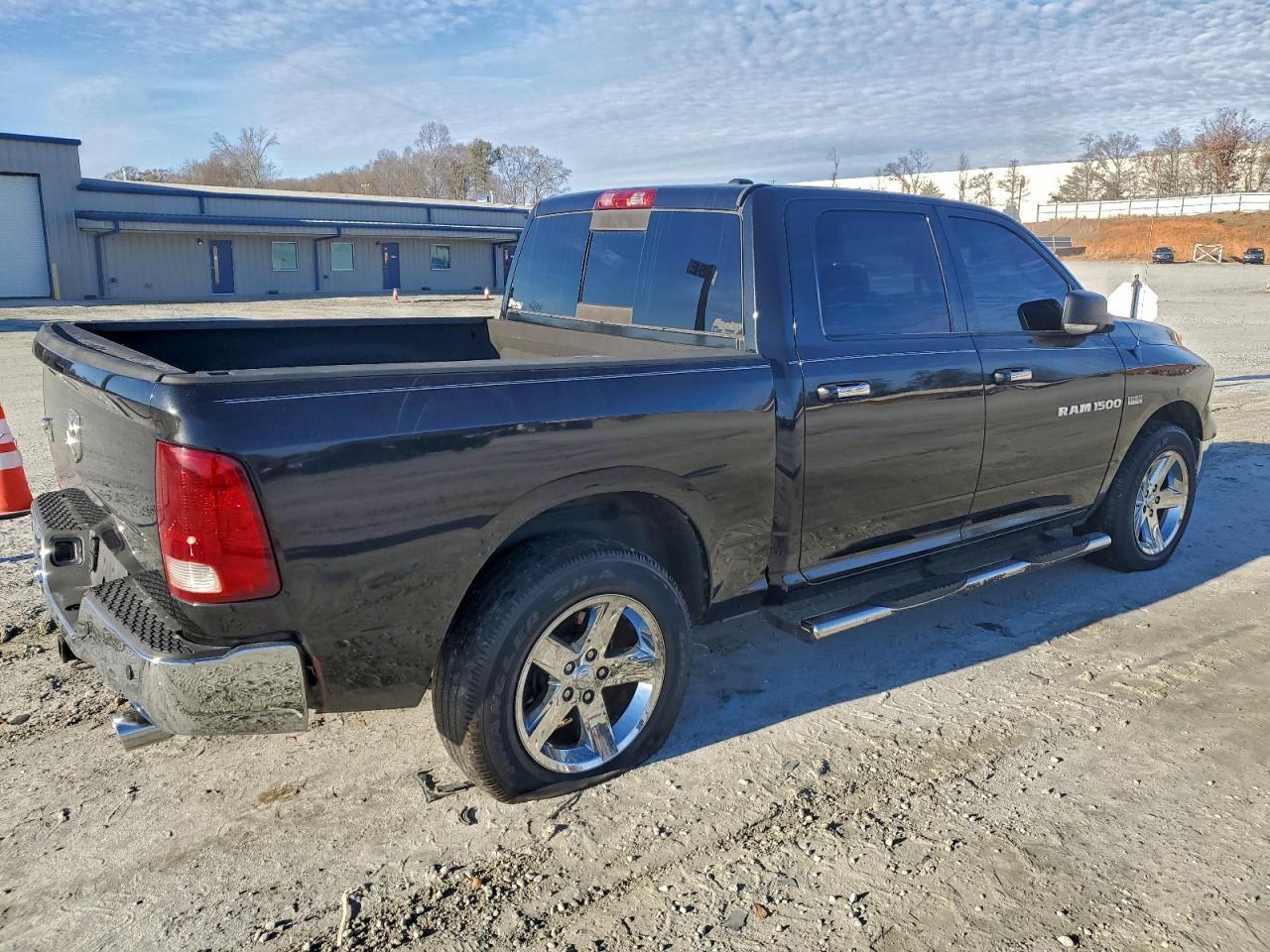 2011 DODGE RAM 1500