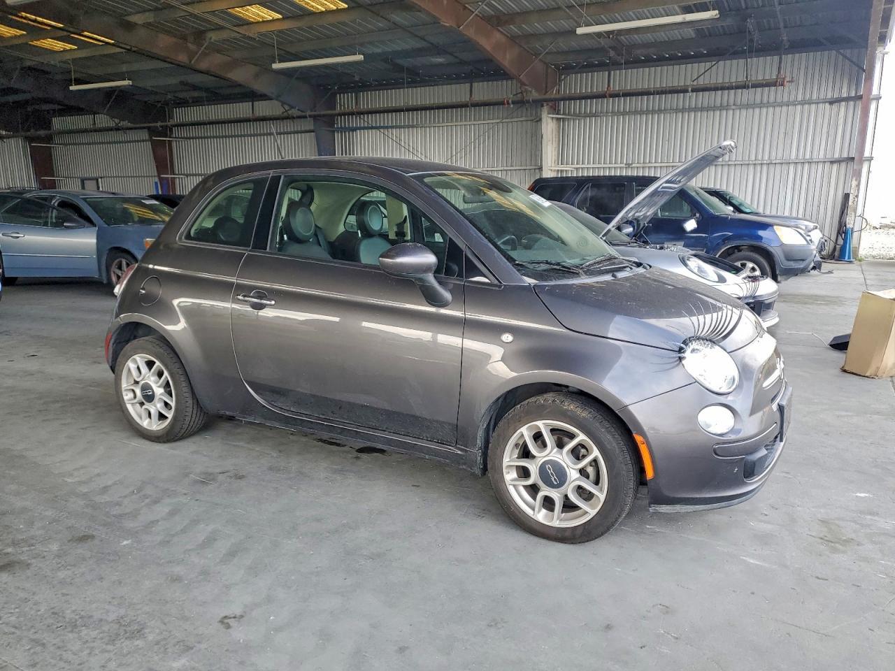 2015 FIAT 500