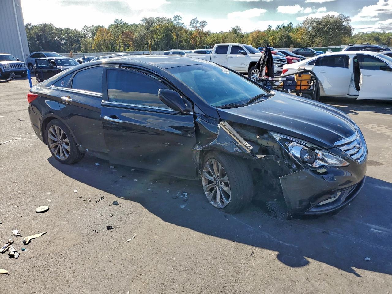 2013 HYUNDAI SONATA