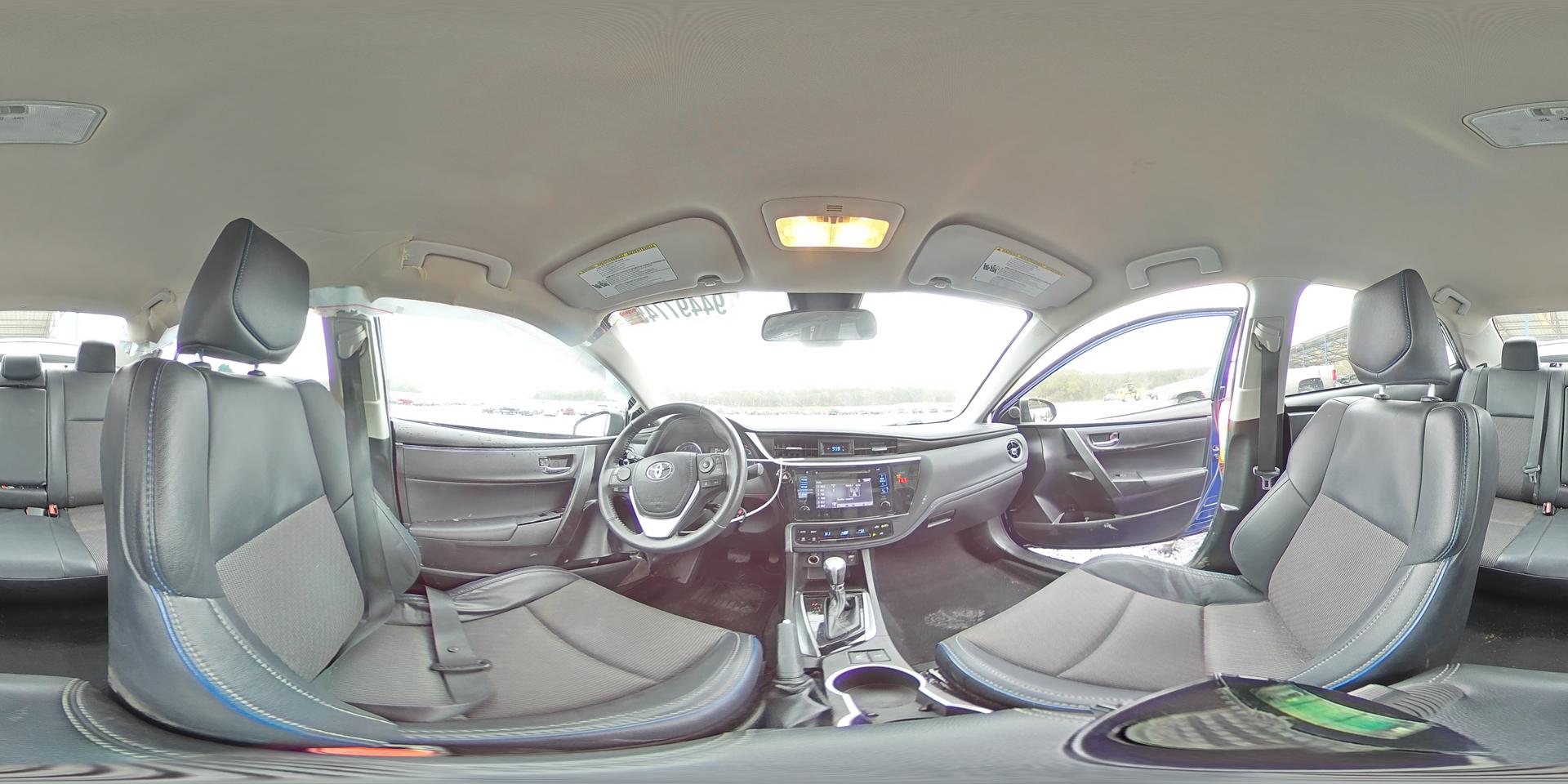2018 TOYOTA COROLLA