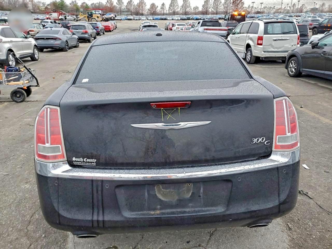 2011 CHRYSLER 300