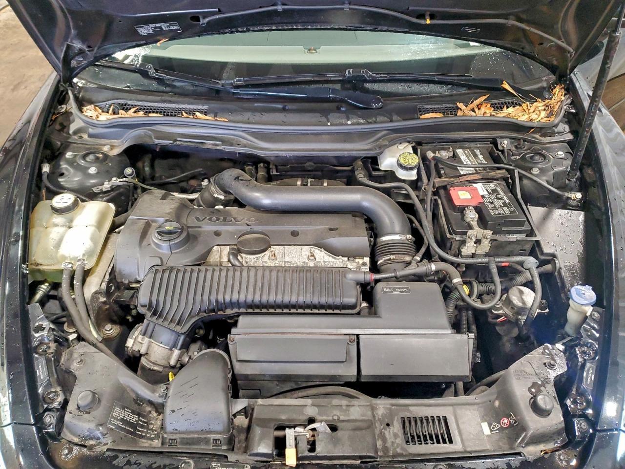 2013 VOLVO C70