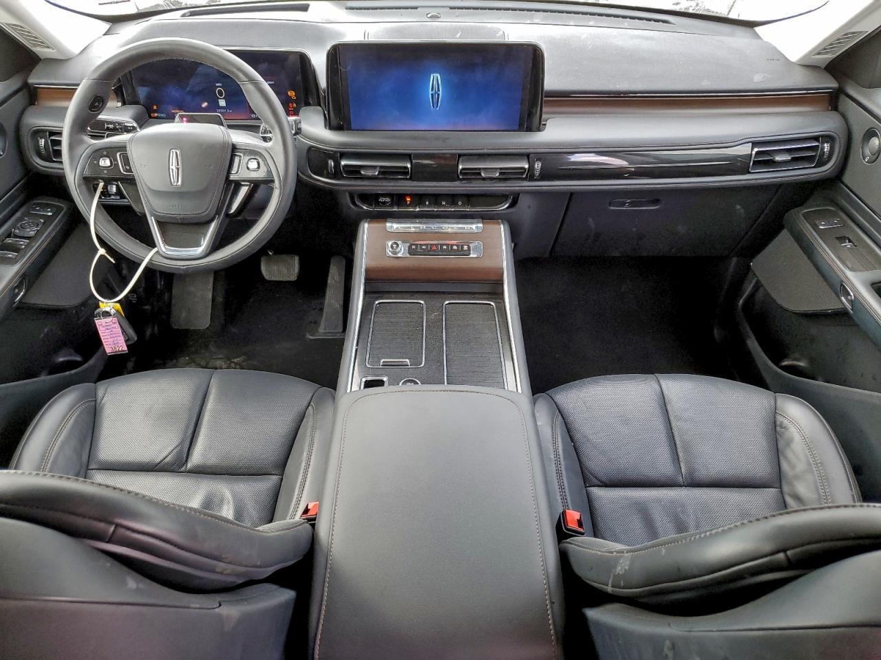 2025 LINCOLN Aviator