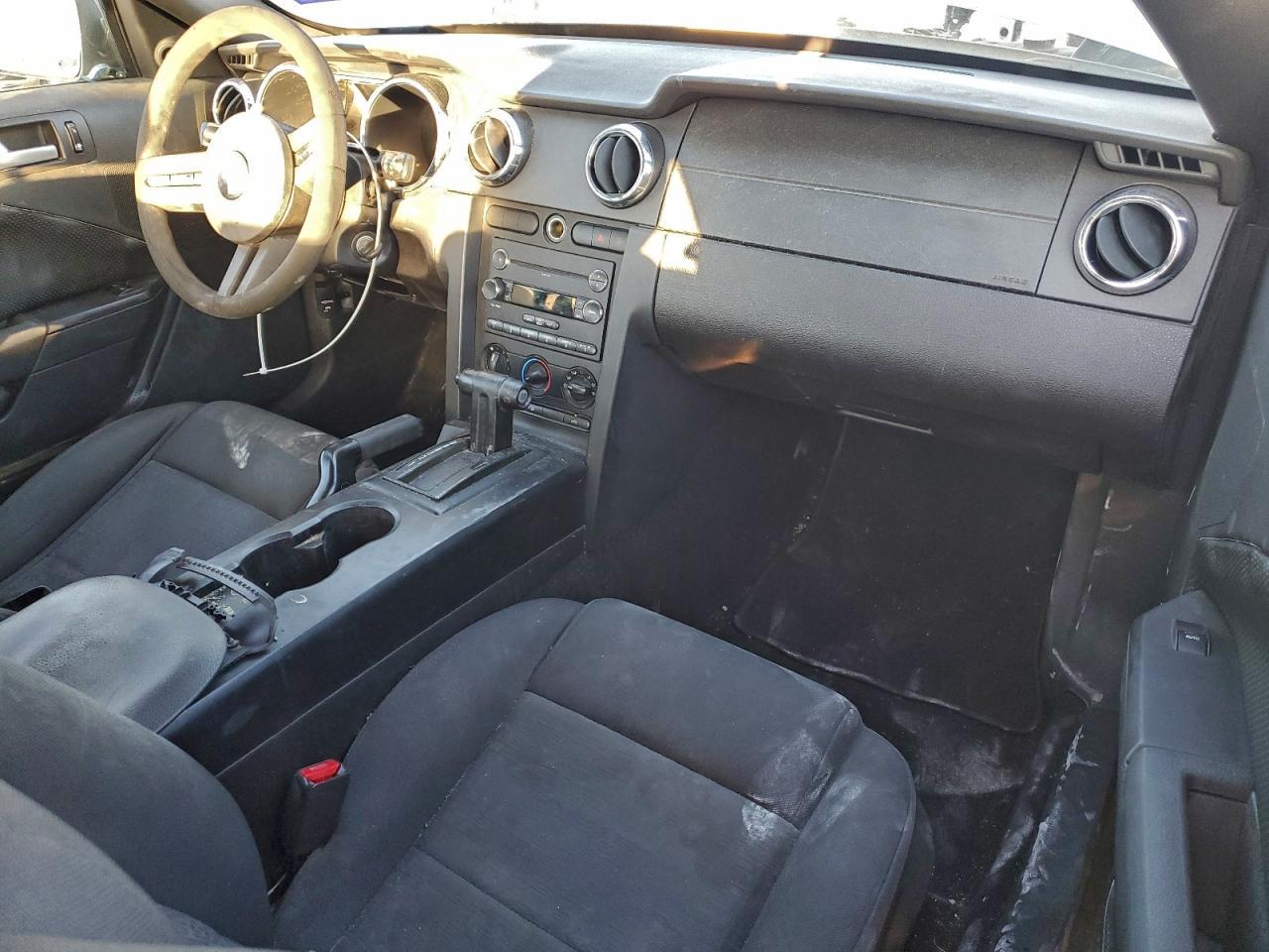 2009 FORD MUSTANG