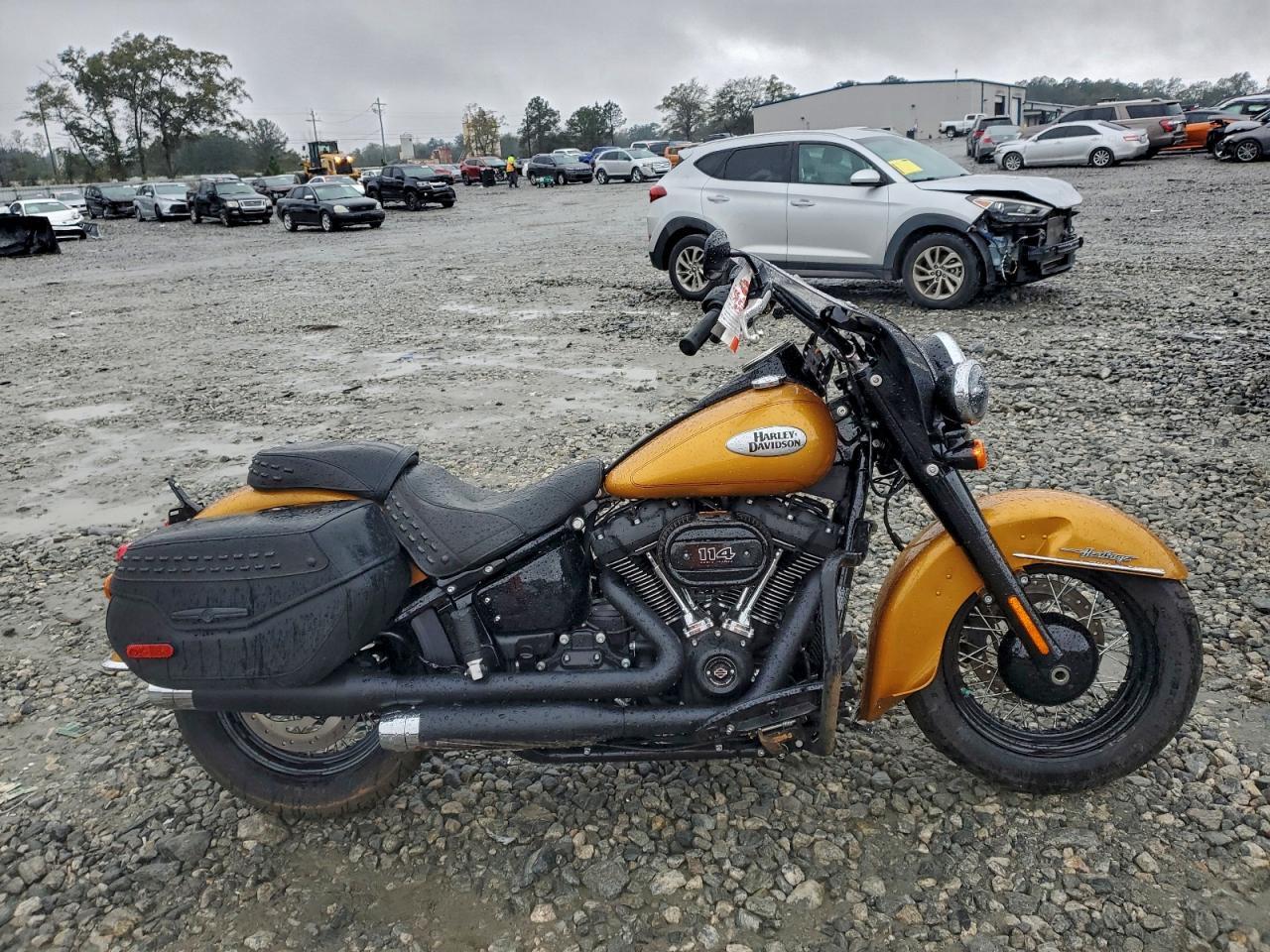 2023 HARLEY-DAVIDSON FLHCS