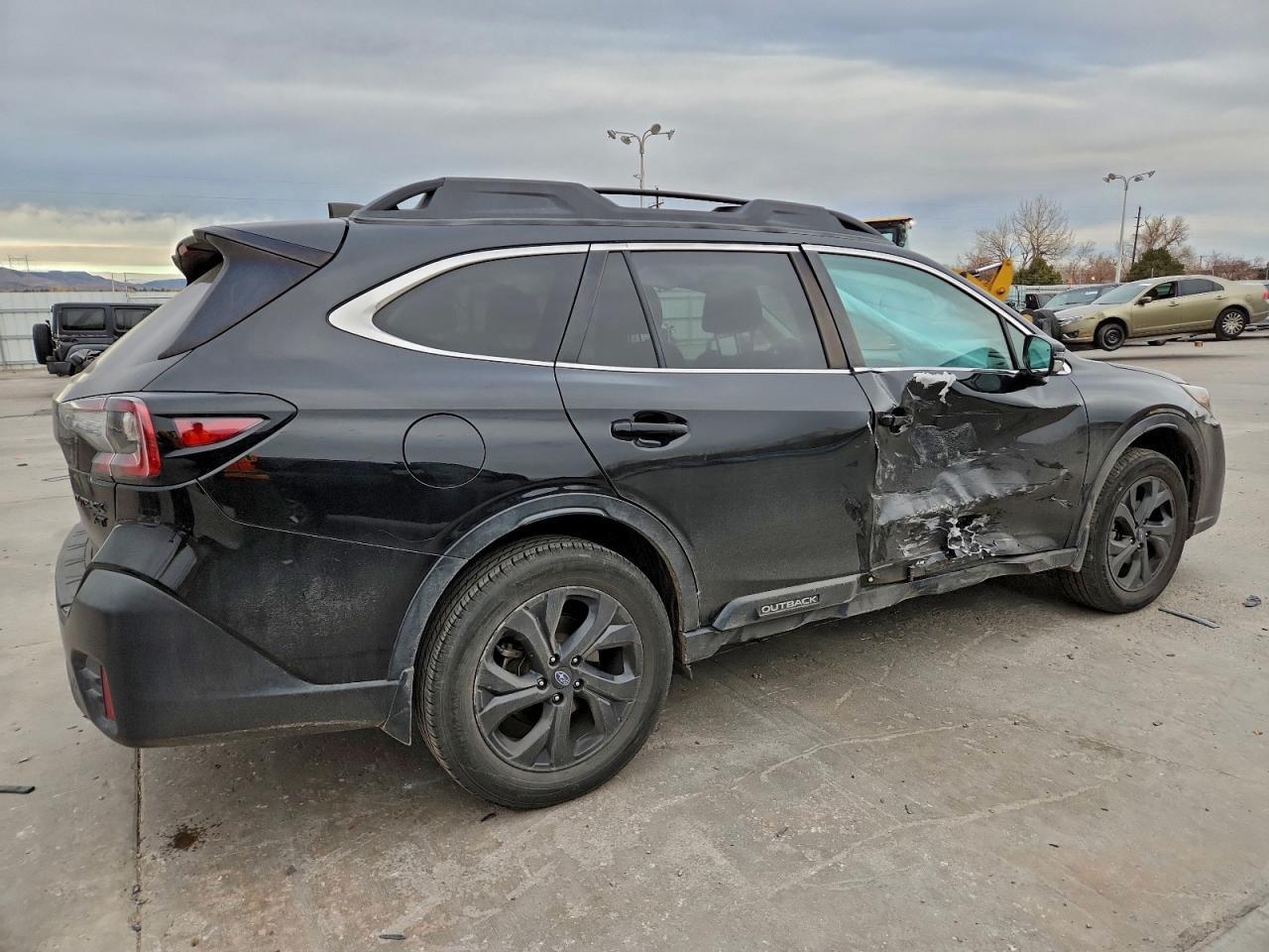 2021 SUBARU Outback