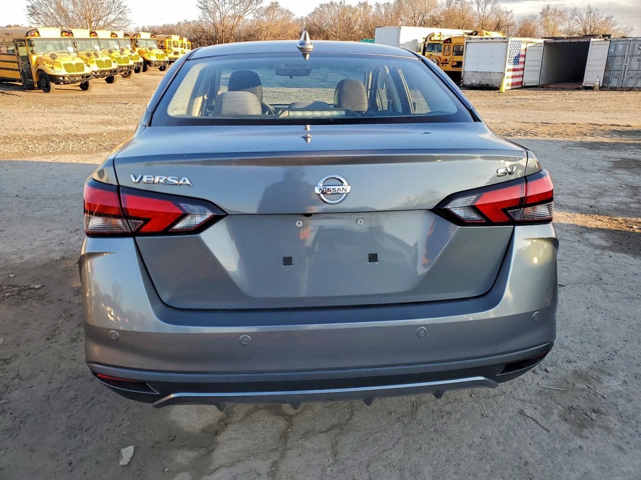 2020 NISSAN VERSA