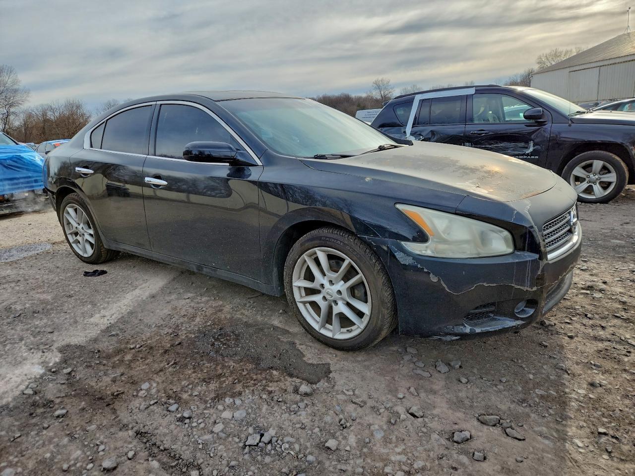 2013 NISSAN Maxima