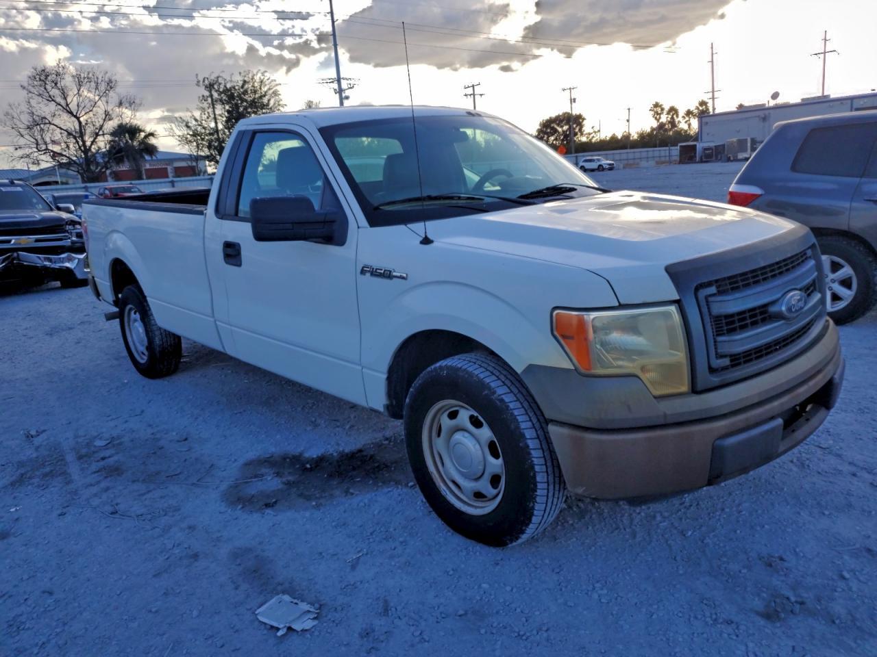 2013 FORD F-150 Lightning