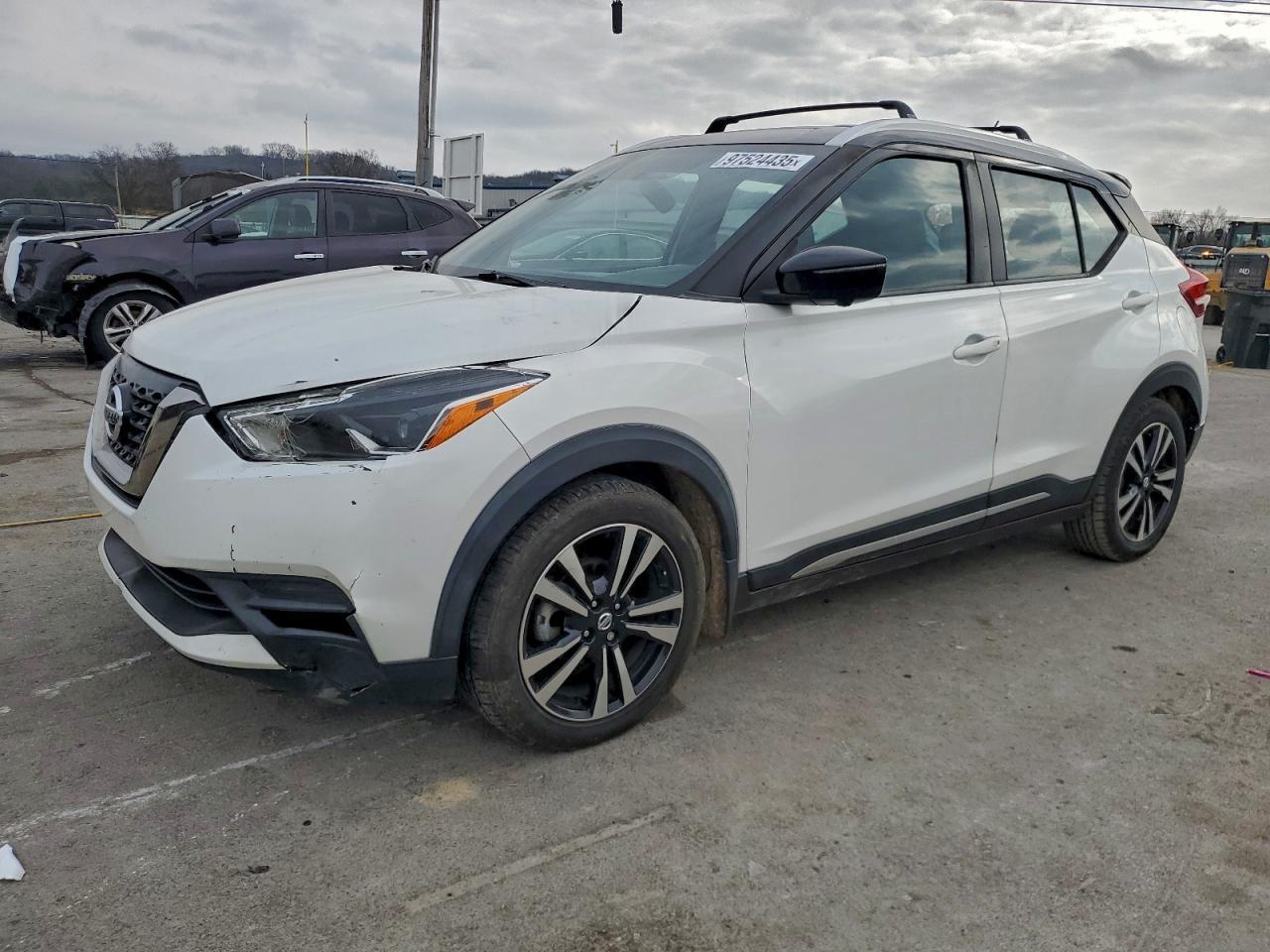 2018 NISSAN KICKS
