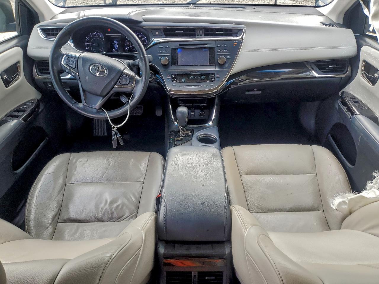 2013 TOYOTA Avalon
