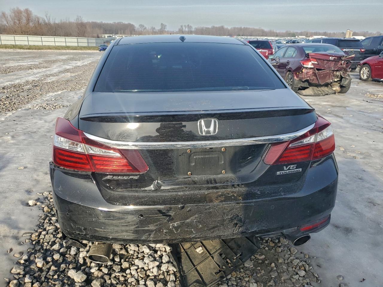 2016 HONDA ACCORD