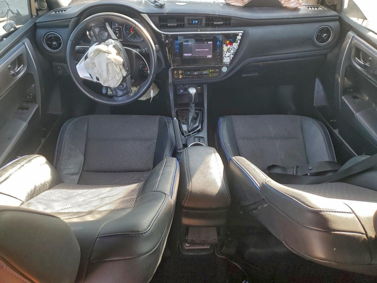 2019 TOYOTA COROLLA