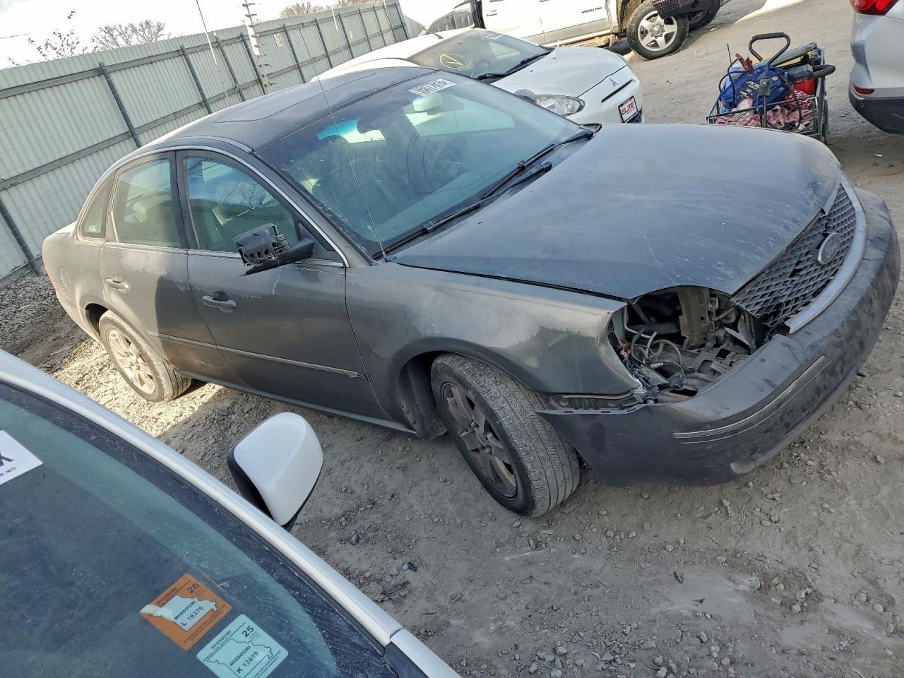 2005 FORD Five Hundred