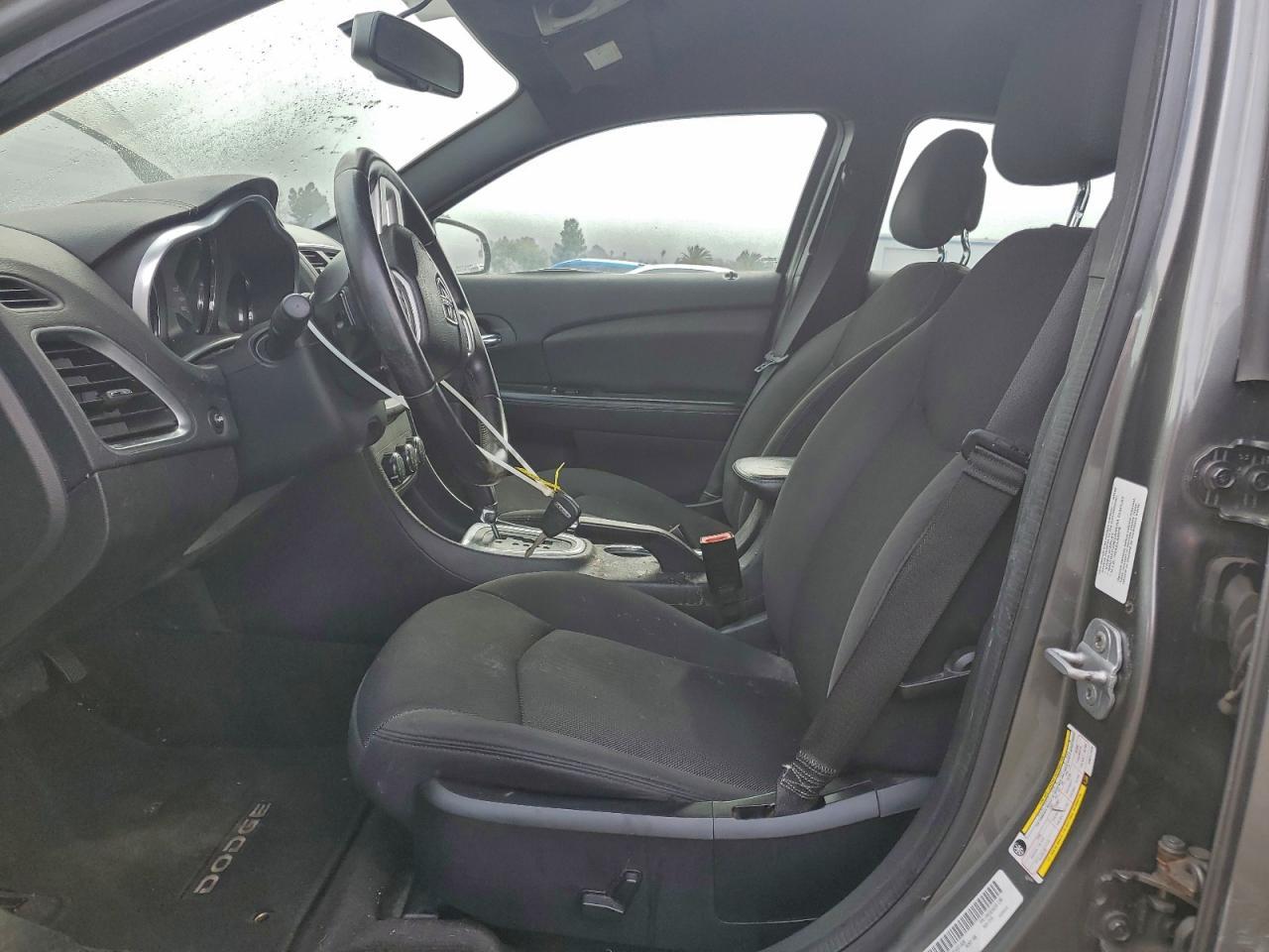 2012 DODGE Avenger