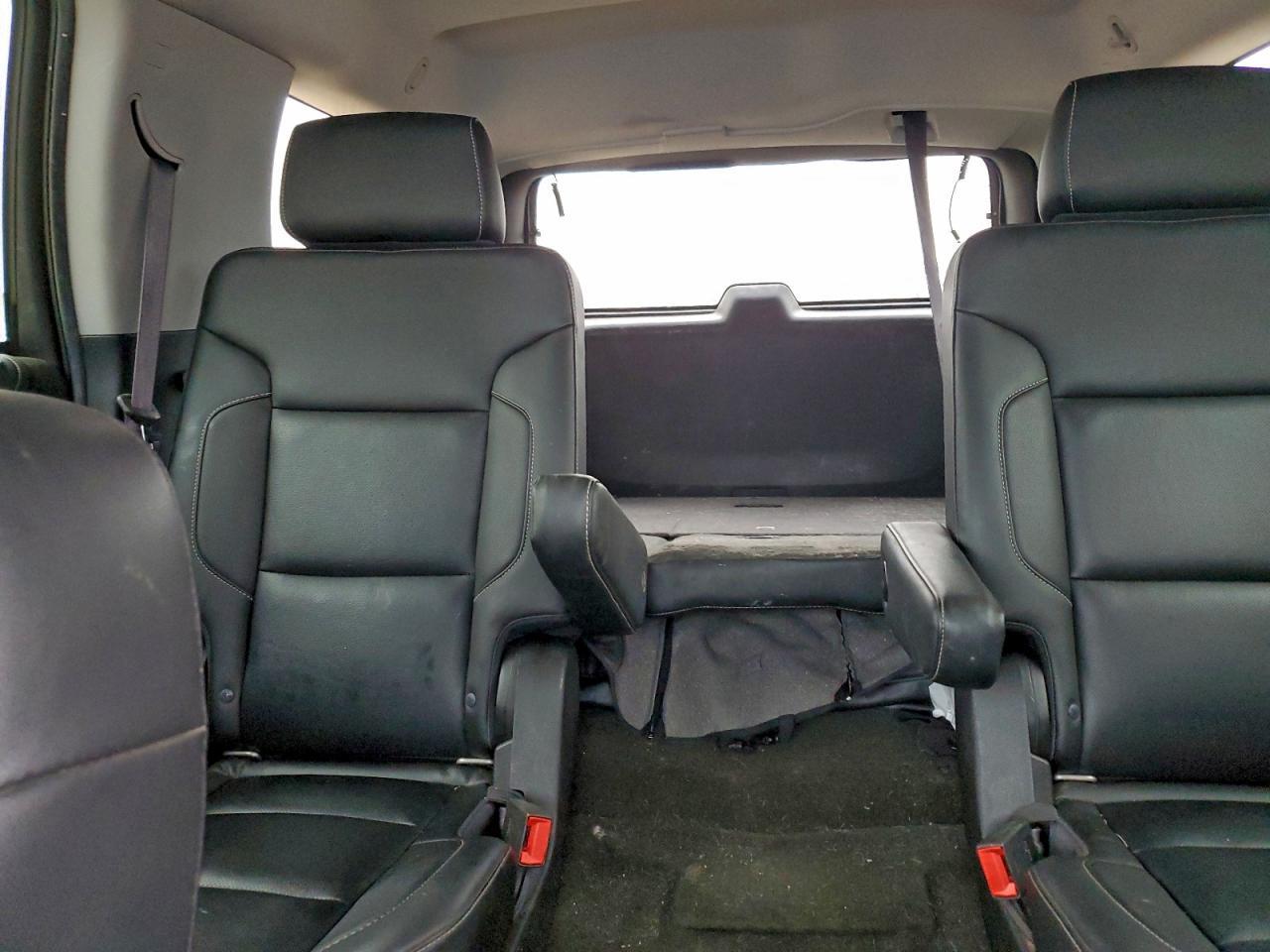 2016 CHEVROLET Tahoe