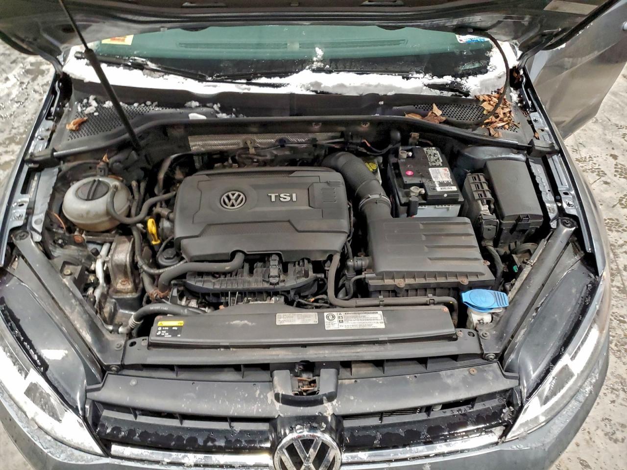 2015 VOLKSWAGEN GOLF
