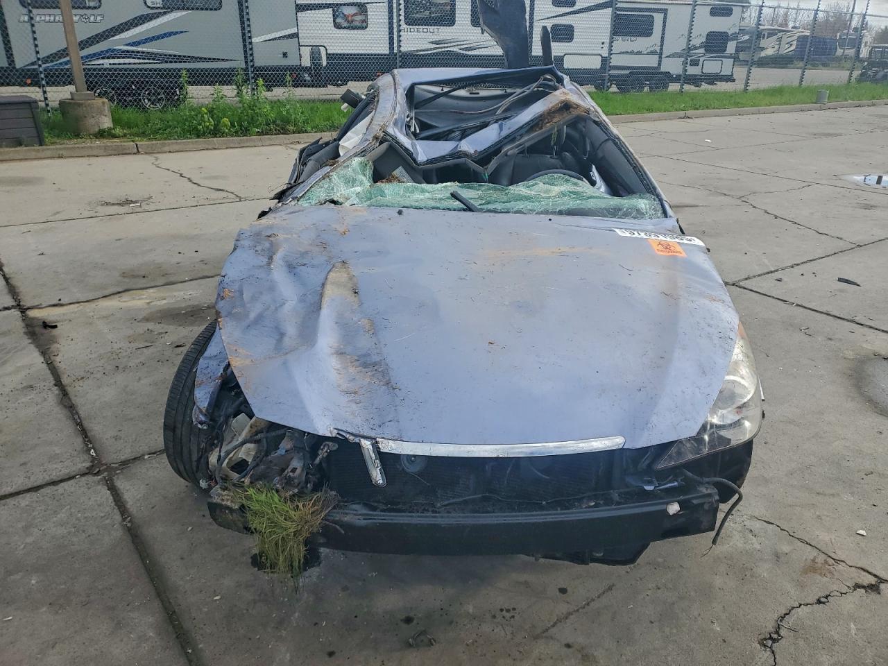 2004 TOYOTA CAMRY