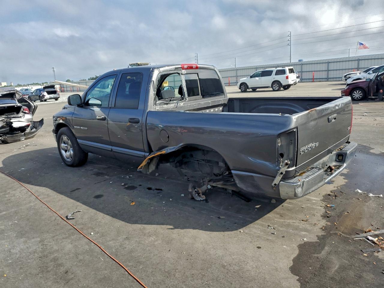 2004 DODGE RAM 1500