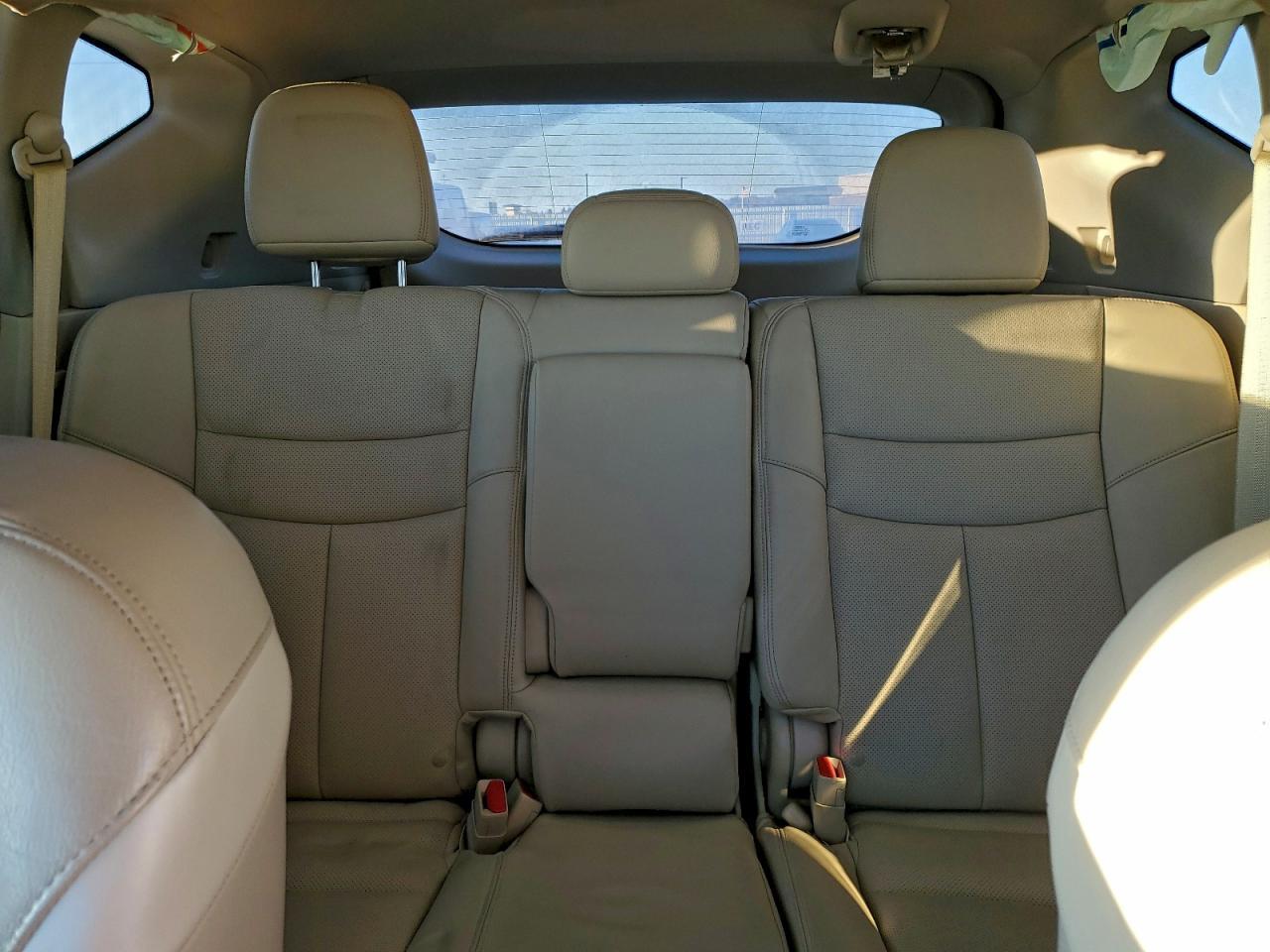 2015 NISSAN MURANO