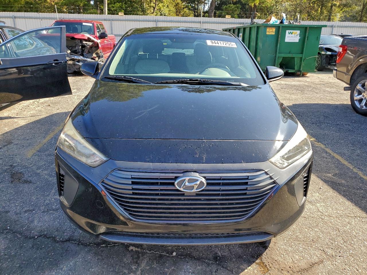 2017 HYUNDAI Ioniq
