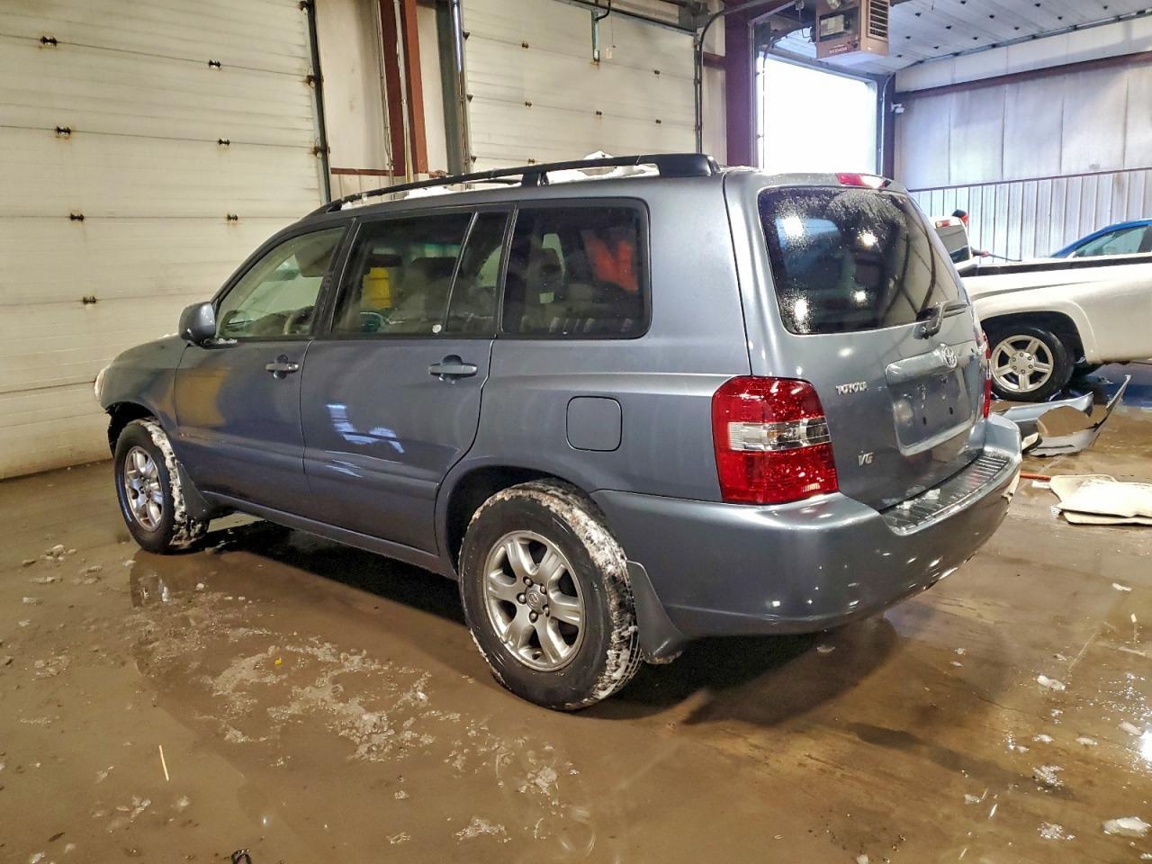 2006 TOYOTA HIGHLANDER