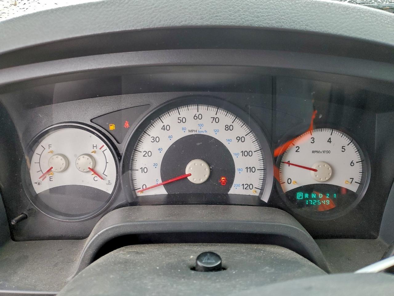 2005 DODGE Dakota