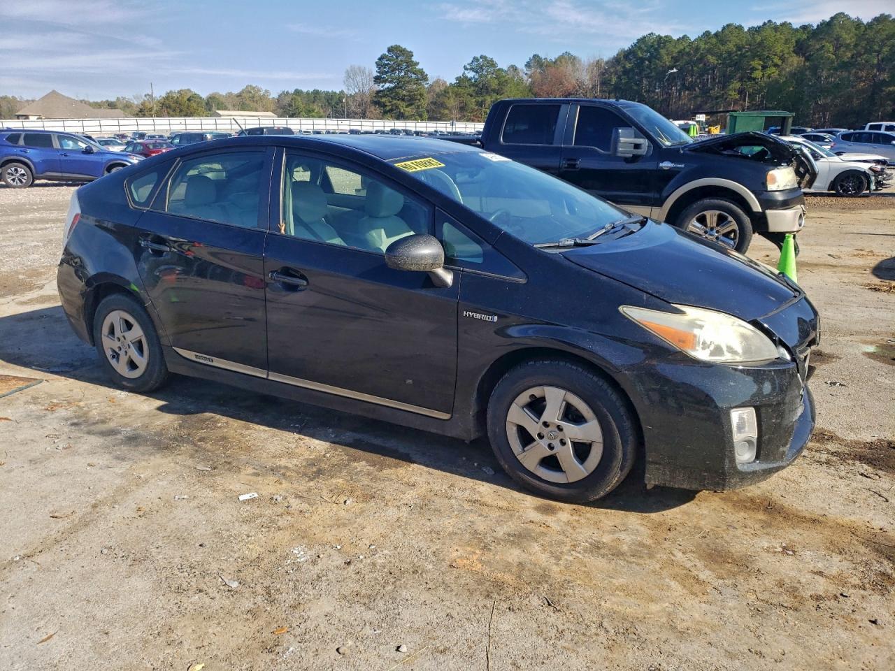 2011 TOYOTA PRIUS