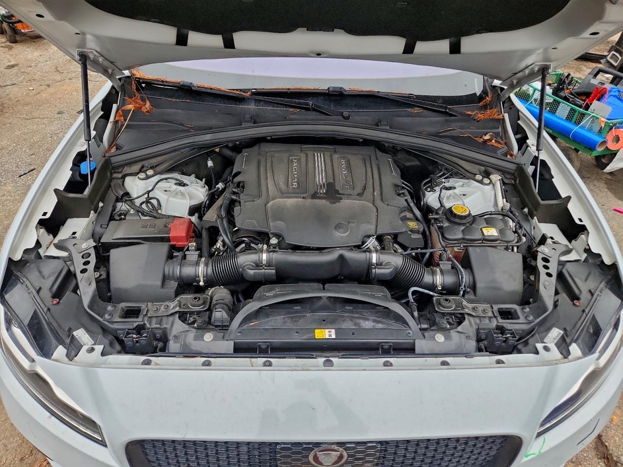 2019 JAGUAR F-Pace