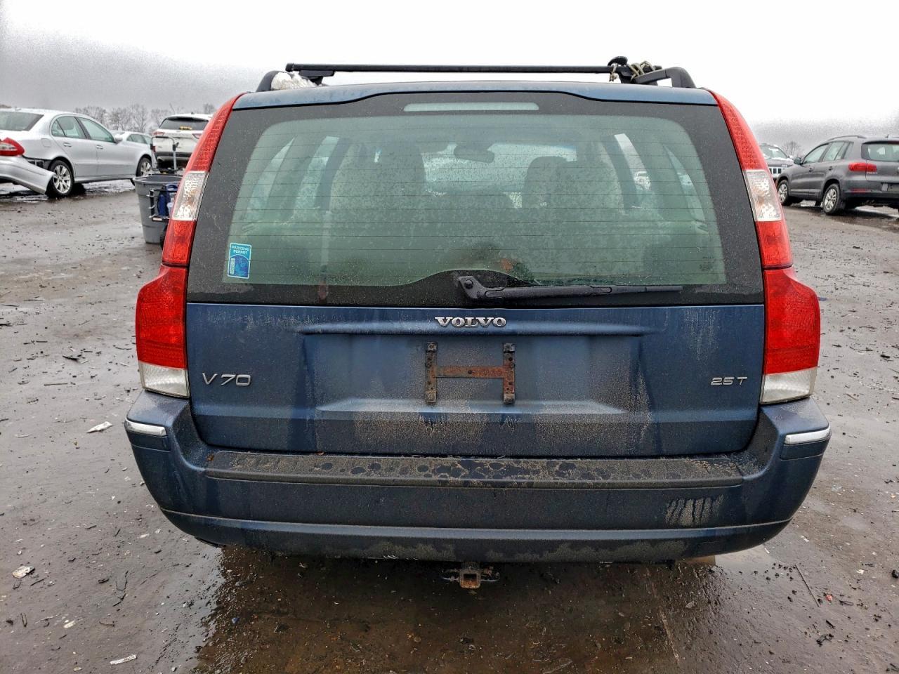 2007 VOLVO V70
