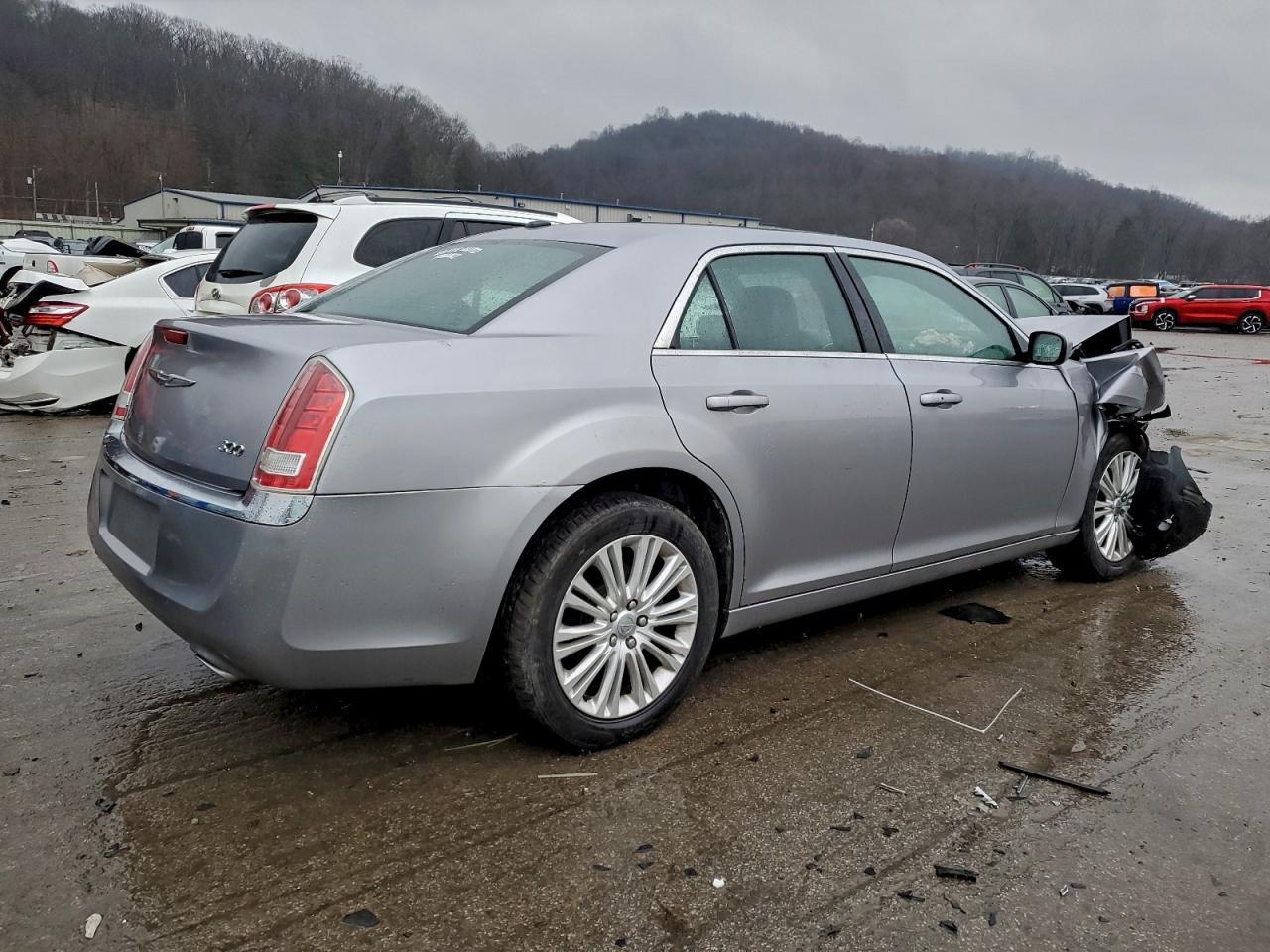 2014 CHRYSLER 300