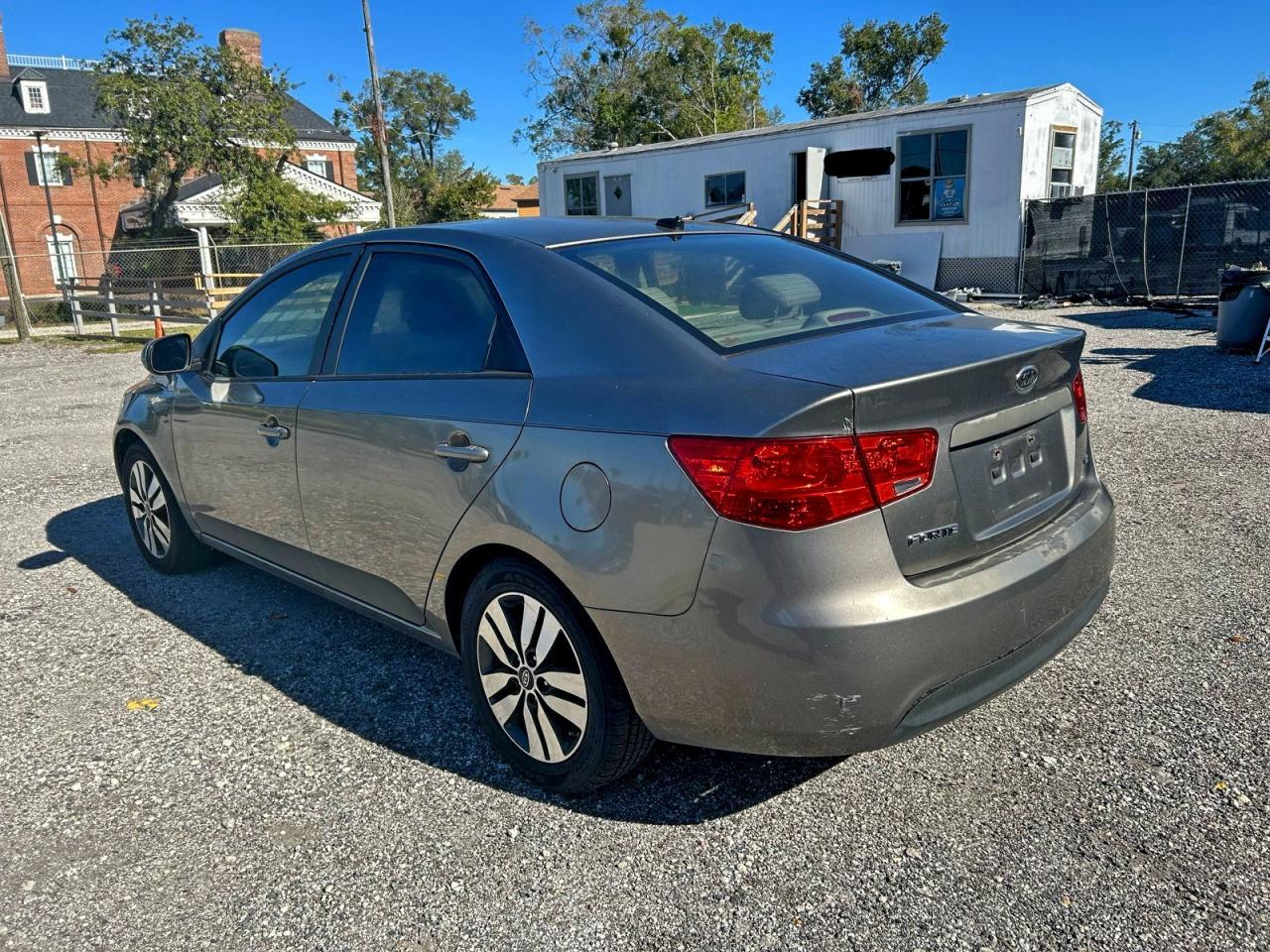 2013 KIA FORTE