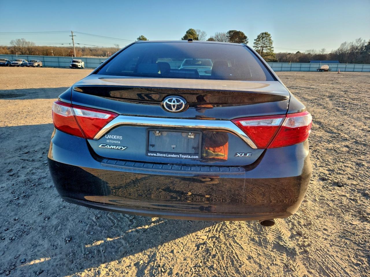 2016 TOYOTA CAMRY