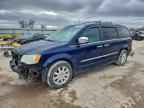 2012 CHRYSLER Town & Country