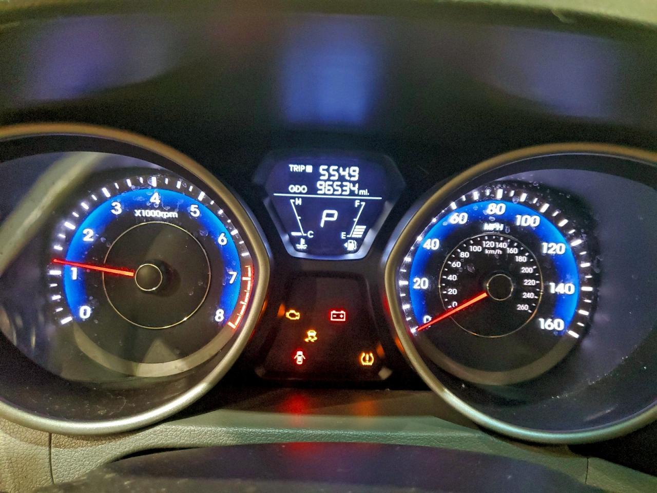 2012 HYUNDAI ELANTRA