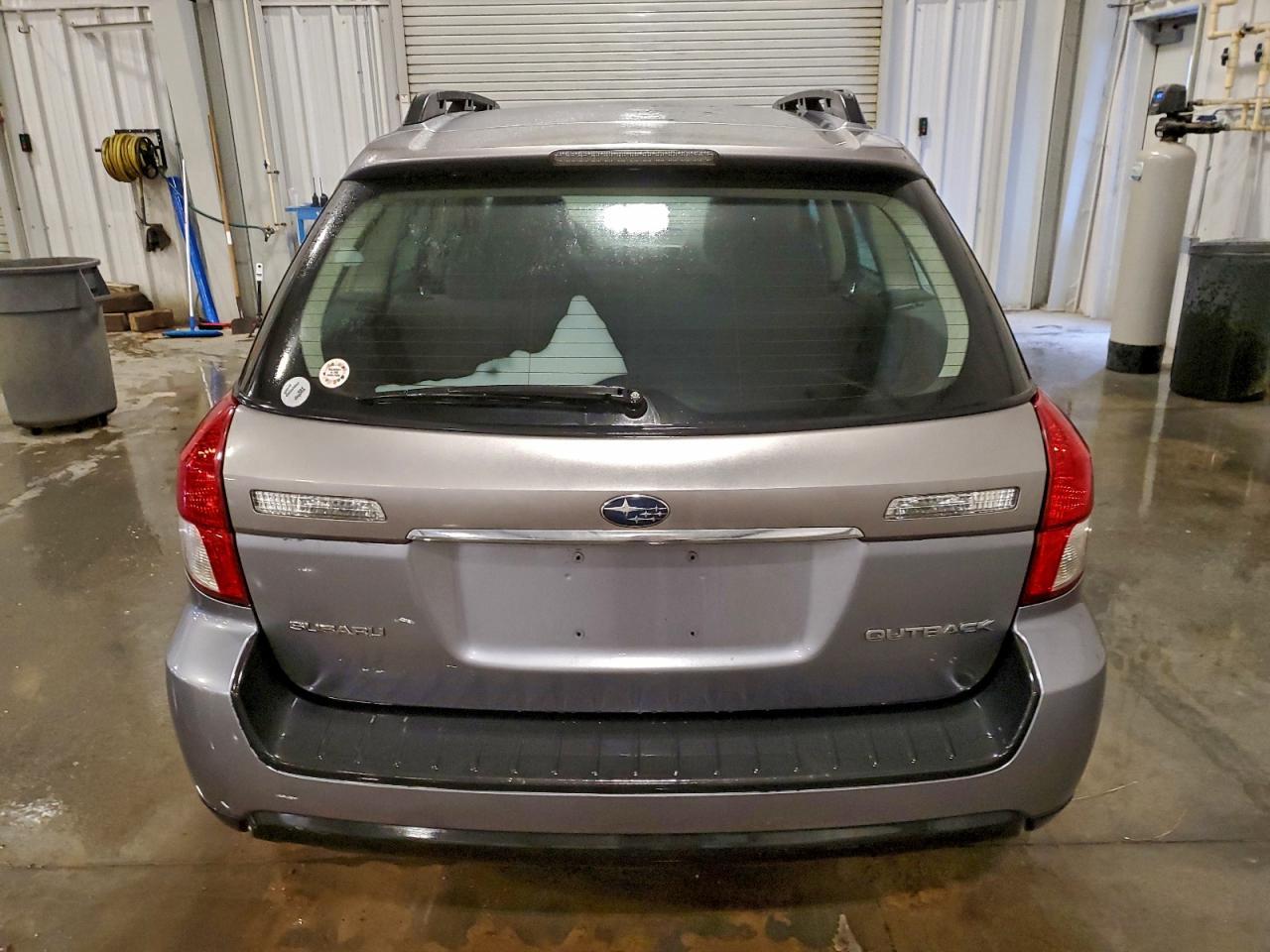2009 SUBARU Outback