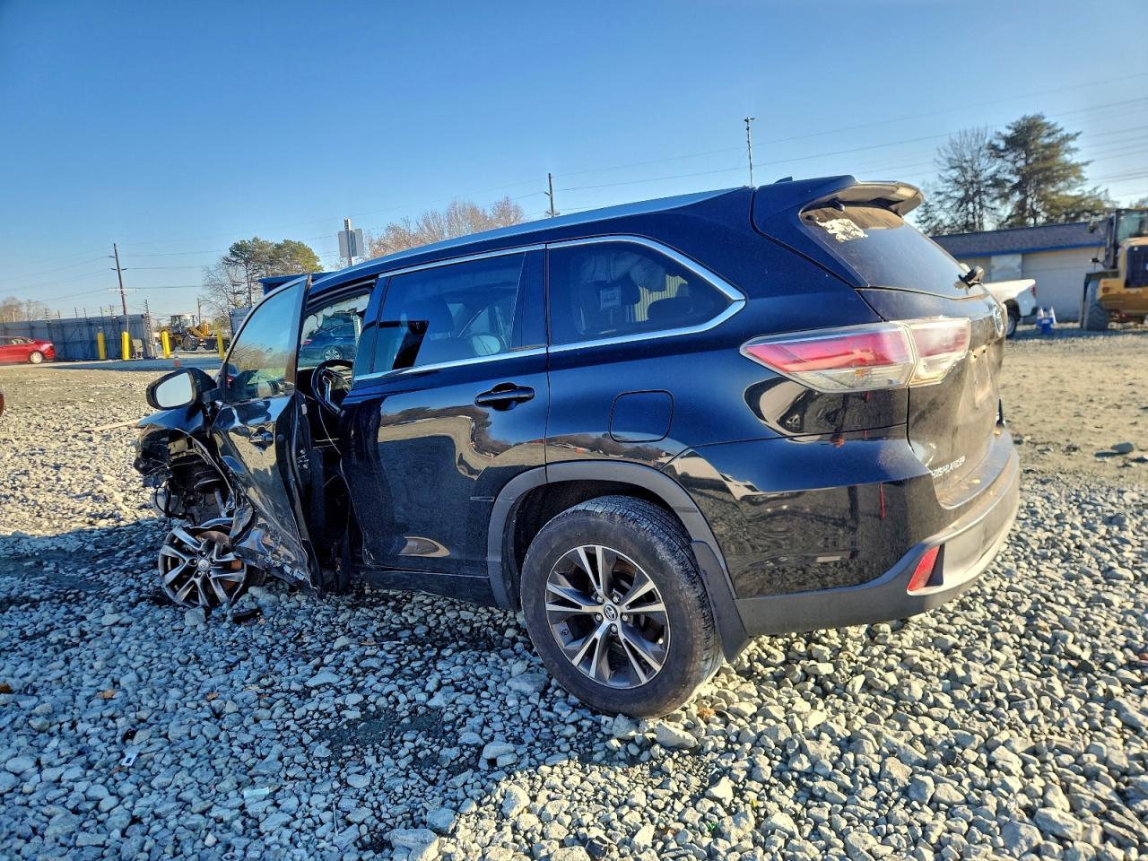 2016 TOYOTA HIGHLANDER